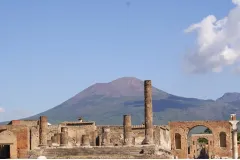 Pompeii & Mount Vesuvius: Day Trip from Rome