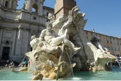 Rome: Famous Squares and Fountains Guided Tour