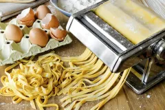 Rome: Local Market Shopping + Cooking Class