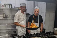 Rome: Pasta Amatriciana & Cacio e Pepe Cooking Class